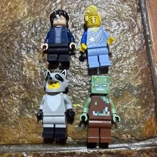 Lego Minifigures Mixed Lot Of 4 Mini Figure