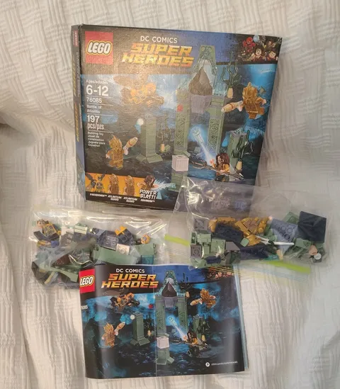 LEGO DC Comics Super Heroes: Battle of Atlantis (76085) 100 % Complete