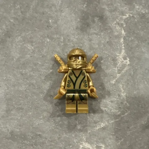 Lego Lloyd Minifigure Golden Ninja Ninjago Final Battle 70505 70503 njo0073 2S1
