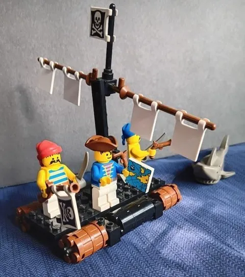 LEGO Pirate System #6257 - CASTAWAY'S RAFT - Vintage & Complete