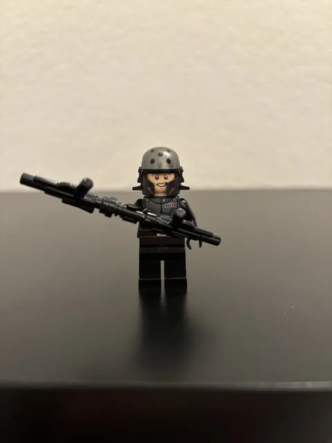 LEGO Agent Alexsandr Kallus Minifigure with Accessories SW0625