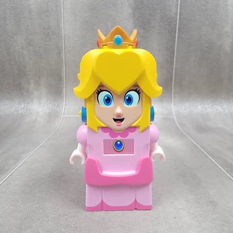 LEGO Super Mario Interactive Princess Peach 3.5" Figure #71403 Tested