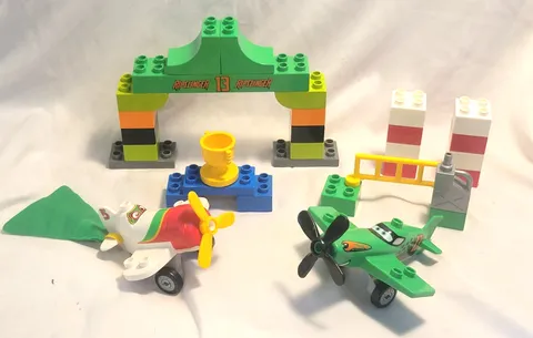 Lego Duplo Pixar Planes Ripslinger Air Race El Chupacabra Set 10510 Disney