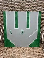 Lego 32 Baseplate 1 x 6100px4 2 x 606p02