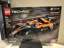 LEGO TECHNIC: Neom Mclaren Formula E Race Car (42169) NEW SEALED