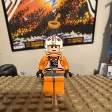 Star Wars LEGO minifigure SW0295 Luke Skywalker X-Wing Pilot