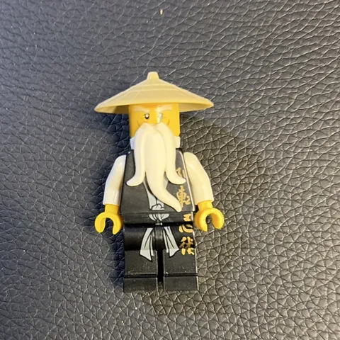 LEGO NINJAGO Sensei Wu Minifigure w/ Accessories and Spinner Only missing cards