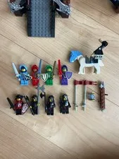 LEGO Knights Kingdom 8877 Vladek's Dark Fortress (Used, Retired)