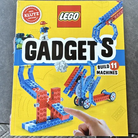 LEGO Gadgets Illustrated English Manual Booklet - Build 11 Machines