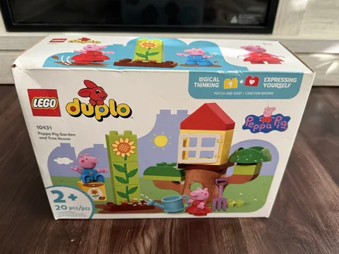 Lego - Duplo 10431 - Peppa Pig Garden & Tree House Preschool New Open Box