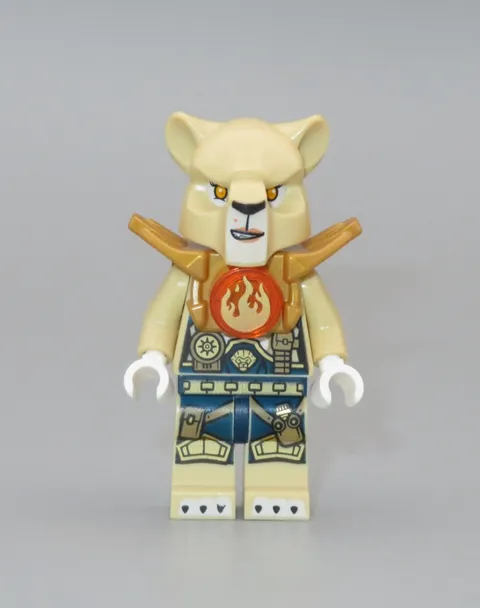 LEGO Legends of Chima Li'Ella Feline Lion tribe Minifigure 70229