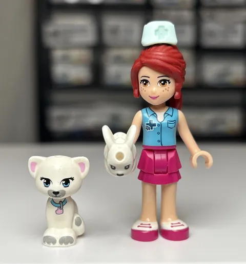 Lego Friends Mia Minifigure Mini Doll Frnd0174 10728 Mia's Vet Clinic