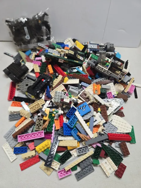 LEGO Large Miscellaneous Lot, Accessories, Vintage, 2 Lbs