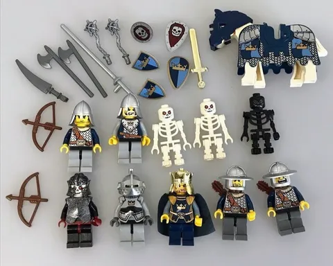 LEGO Minifigure Lot Set Bulk Sale Castle Horse Soldier Knight skeleton