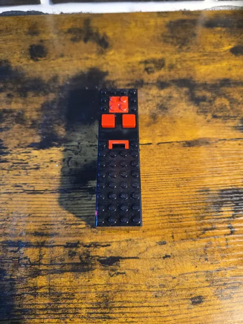 LEGO  AA  Black Battery Box 4x14x4 2846 2847c00 Red Buttons Yellow Base