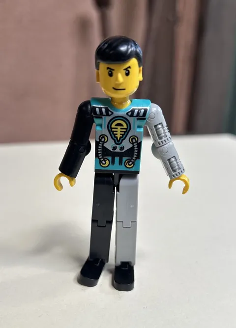 LEGO Technic Cyber Figure Sam Cyborg Minifigure Great Condition