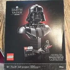 LEGO Star Wars Darth Vader Set 75439 349 pcs 18+ Brick Separator Box