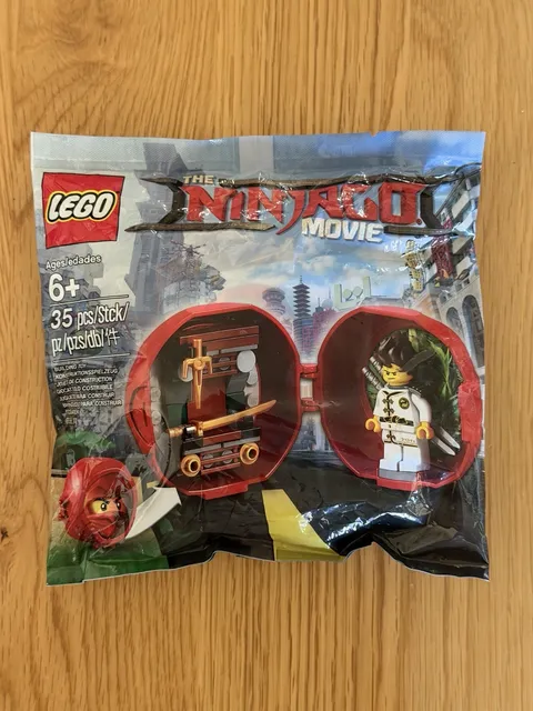 Retired LEGO Ninjago Movie Kai's Dojo Pod (5004916) Polybag set released in 2017