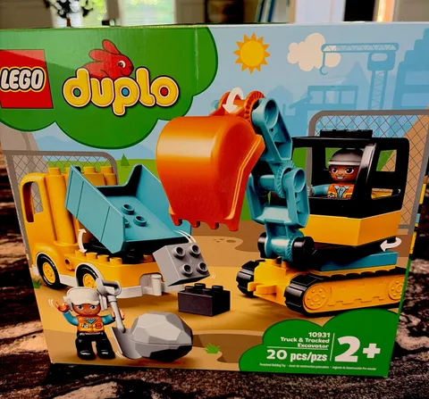 LEGO DUPLO: Truck & Tracked Excavator (10931)