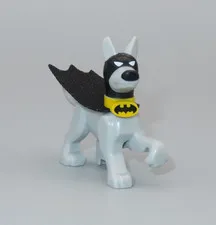 LEGO Batman Dog Ace Bat Hound with cape minifigure 76110