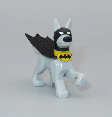LEGO Batman Dog Ace Bat Hound with cape minifigure 76110