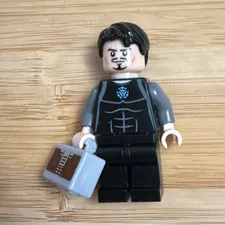 LEGO Marvel Super Heroes Tony Stark 76007 Malibu Mandarin Attack Iron Man