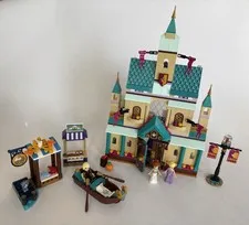 LEGO Disney 41167 Princess Frozen  Arendelle Castle Village Complete w/Manuals