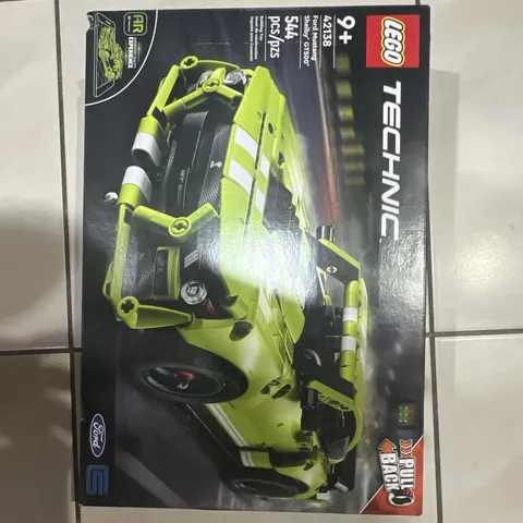 LEGO Technic 42138 Ford Mustang Shelby GT500 App-Controlled 544pcs 9+