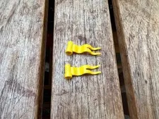 Lego 2x ref 4495a yellow flag / set 6280 6277 7171 6395 7417 3662