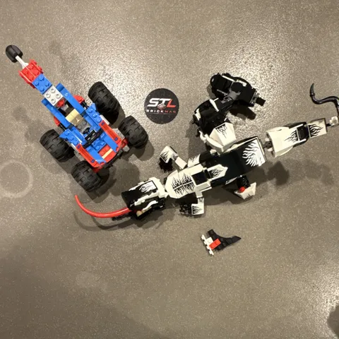 LEGO Super Heroes: Venomosaurus Ambush (76151) Incomplete