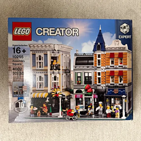 LEGO Creator Expert 10255 Assembly Square Modular Buildings 10th, 4002 pcs