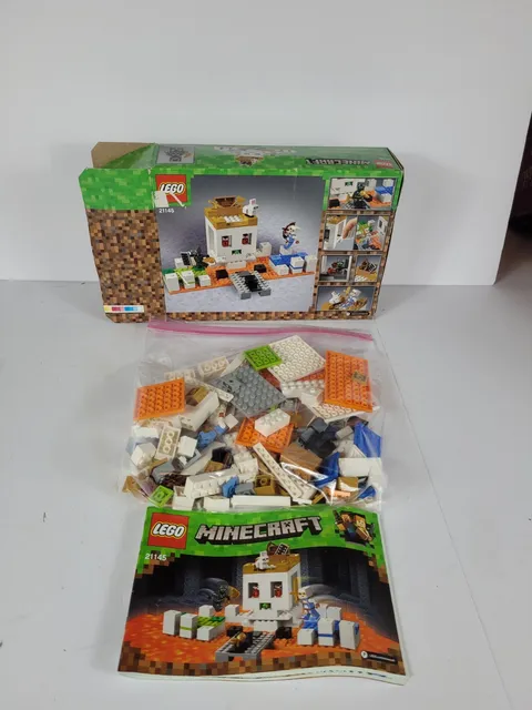 100% Complete LEGO Set 21145 - Minecraft: The Skull Arena, w/ Minifigs & Manual