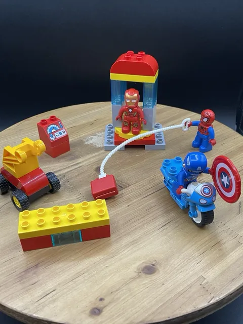 Lego Duplo 10921 Super Heroes Lab INCOMPLETE Iron Man Captain America