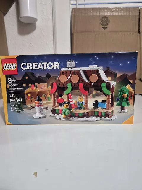 Lego 40602 Winter Market Stall Set 271 Pieces Retired New Sealed Box