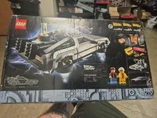 LEGO Icons: Back to the Future Time Machine (10300)