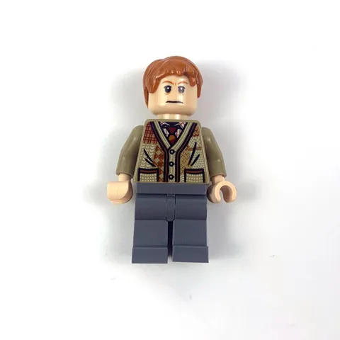 Lego Arthur Weasley Minifigure Half Blood Prince hp211 Tan Patchwork Sweater