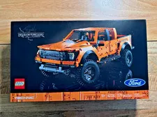 LEGO 42126 - Ford F-150 Raptor - Technic - New and Sealed