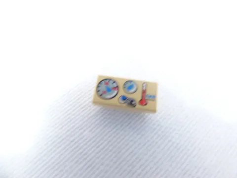 Lego tile 1x2 Car Gauge Pattern part 3069px23 from sets 5986 5988 5978