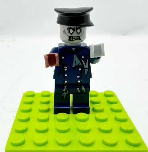 LEGO Zombie Hearse Driver  minifigure Monster Fighters Halloween 9464 9465