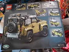 LEGO TECHNIC: Land Rover Defender (42110)