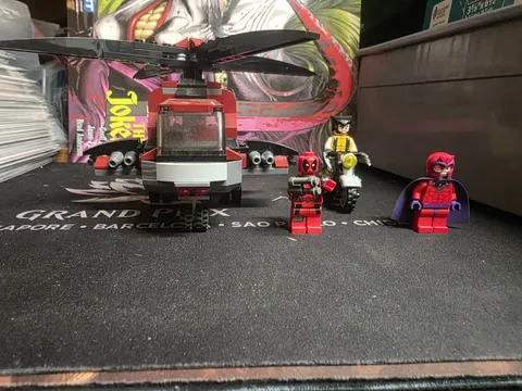 LEGO Marvel: Wolverine's Chopper Showdown (6866) Complete w/ Mini Figures