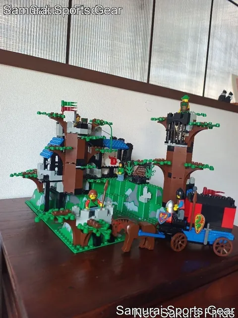LEGO System Castle Dark Forest Fortress 6079 Used As-Is Retired 1996 Set