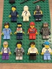10 LEGO CITY Minifigs Bundle With 1 bonus random minifig (19)