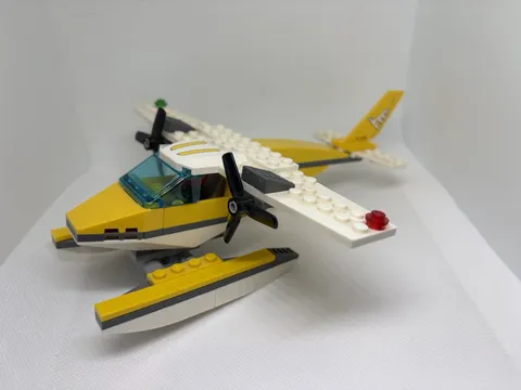 LEGO CITY: Seaplane (3178) Complete with Instructions Retired Set
