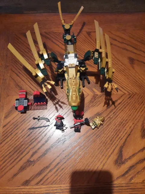Lego Ninjago The Golden Dragon 70503