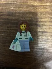 Lego Minifigure Light Aqua Scrubs Nurse w/ Medical Bag