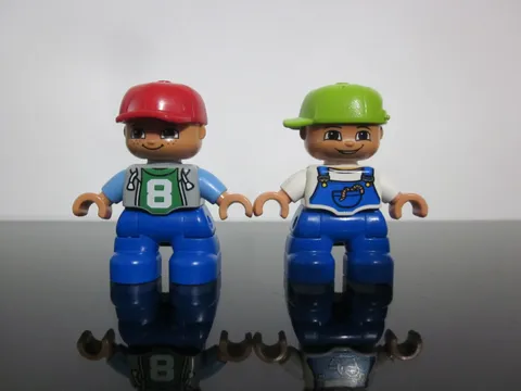 Lego Duplo Figure Kid Boy Skate Caucasian Lime Red Cap Lot