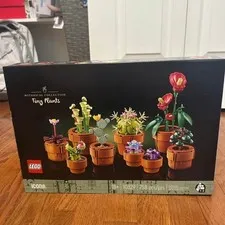 LEGO Icons Botanical Collection Tiny Plants 10329 758pcs Brick Separator