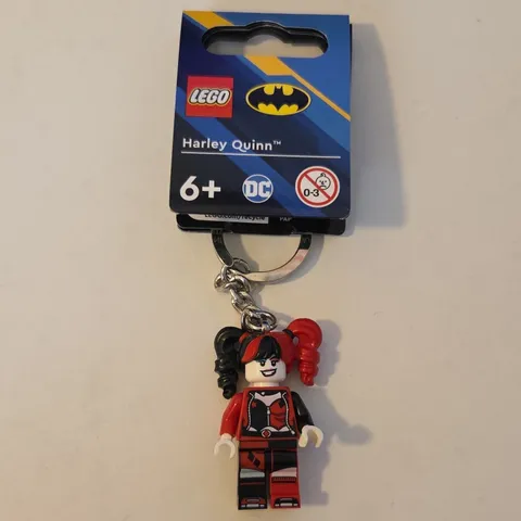 LEGO Batman Harley Quinn Minifigure Keychain Keyring Plastic Age 6+ 854238