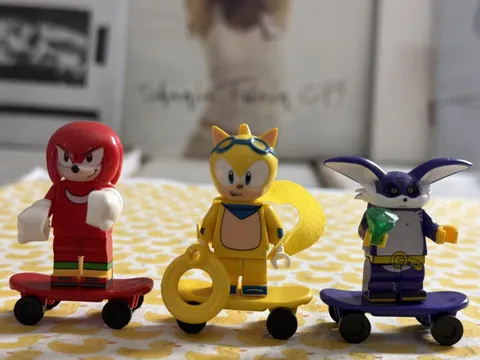 KNUCKLES RAY THE SQUIRREL BIG CAT LEGO MINIFIG sega sonic hedgehog sidekick lot